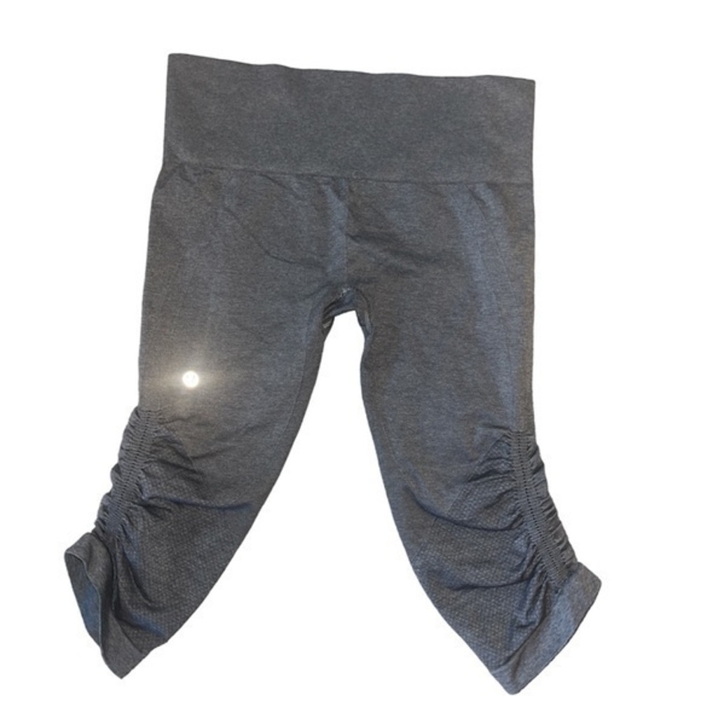 Lululemon leggings size 4
